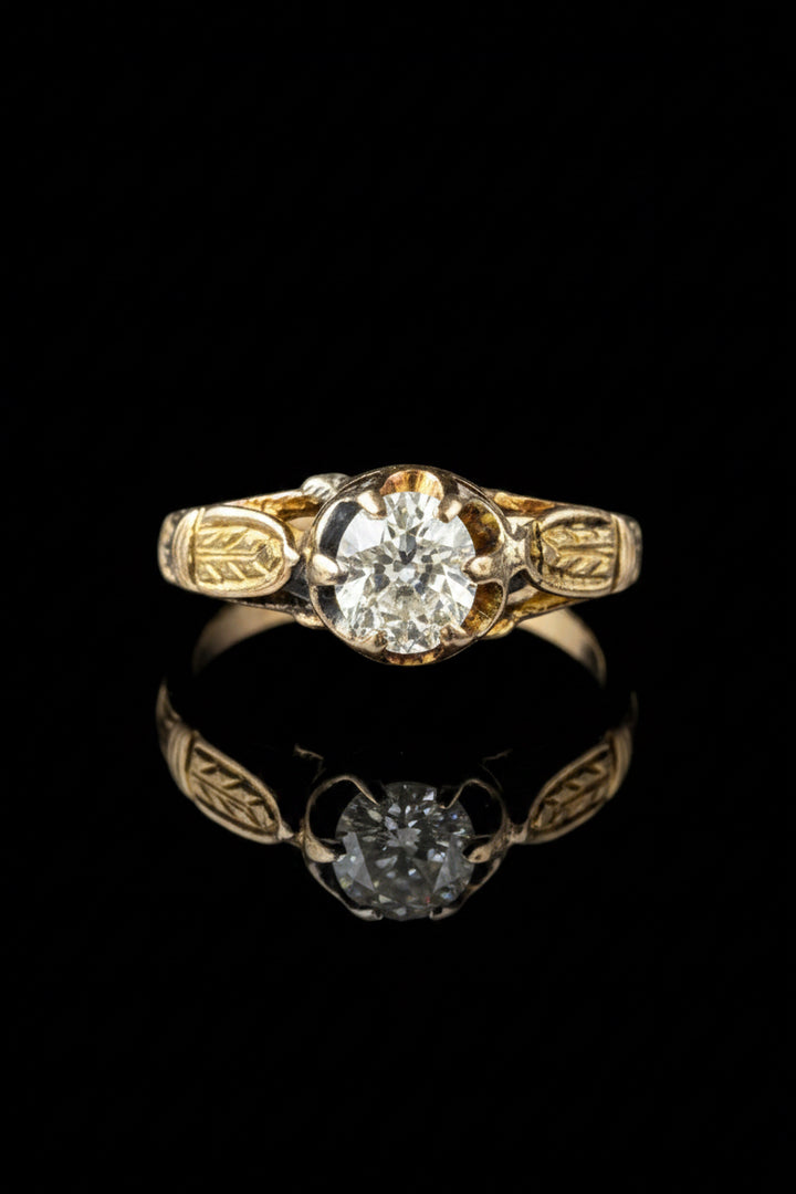Anello in Oro Giallo con Diamante – Anni Trenta