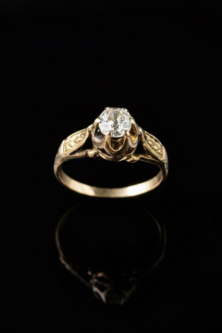 Anello in Oro Giallo con Diamante – Anni Trenta