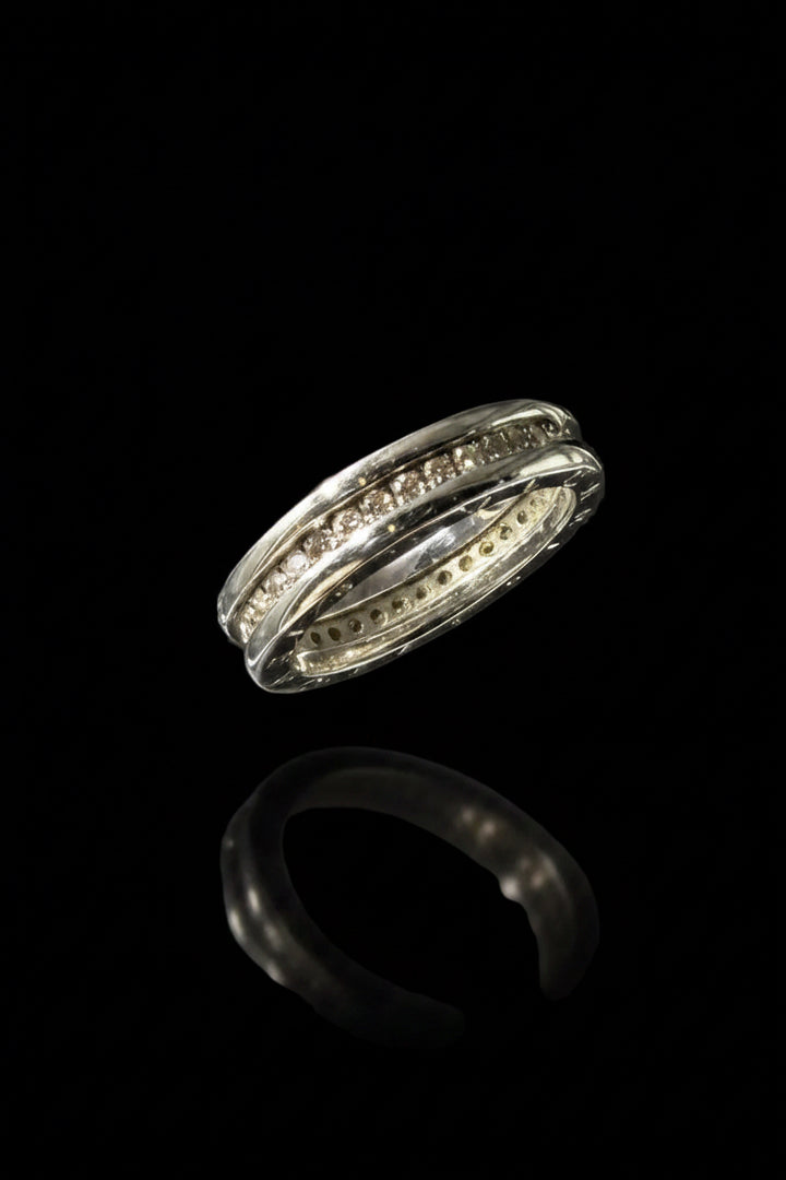 Bvlgari B.zero1 – Anello in Oro Bianco con Pavé di Diamanti