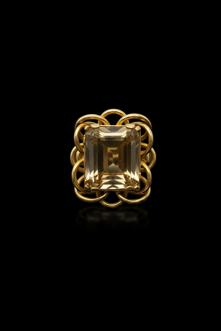 Anello con Quarzo Morione