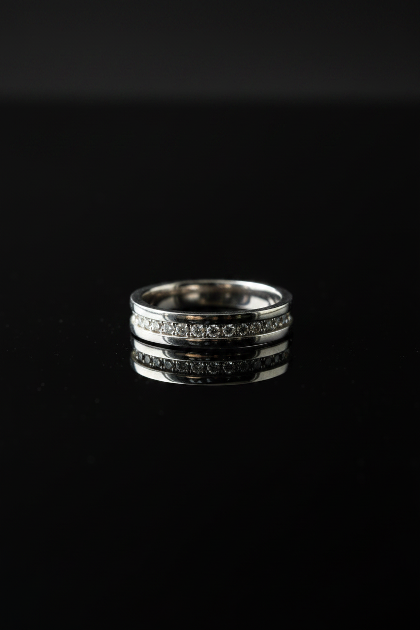 Bvlgari B.zero1 – Anello in Oro Bianco con Pavé di Diamanti