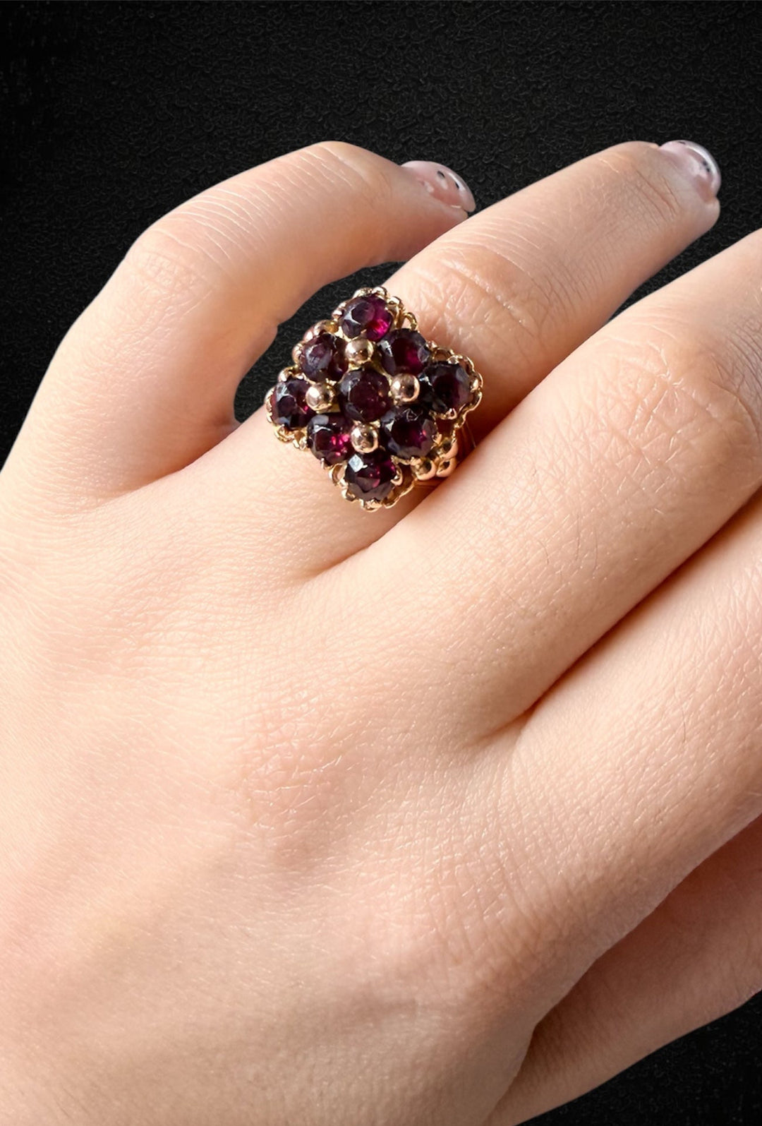 Anello con Granati Rodolite