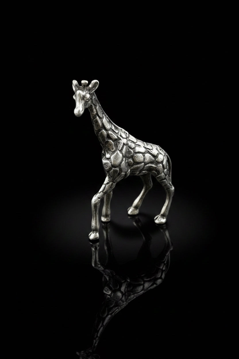 Giraffa in Argento 800 – Scultura Artigianale Italiana di Pregio