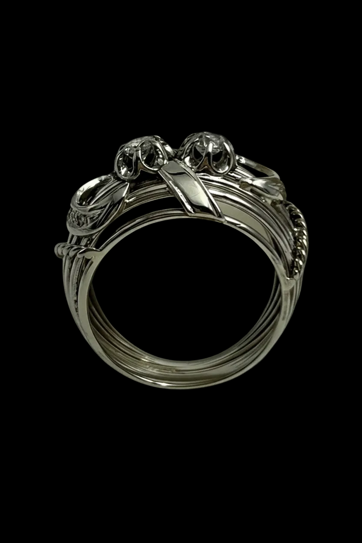 Anello Bombato "Mille Fili", con diamanti.
