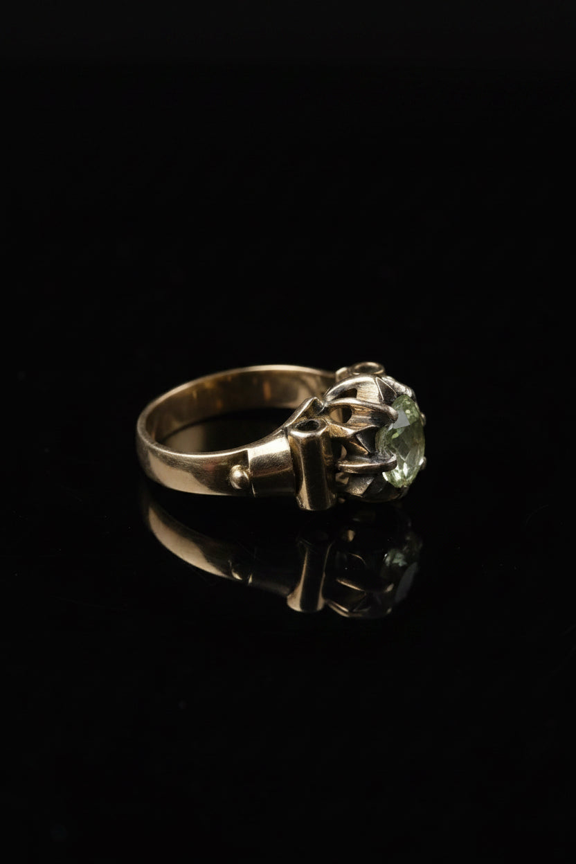 Solitario Anni '20 con Diamante Fancy