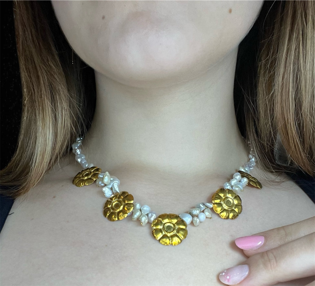Collier con Perle di Fiume e Margherite d’Oro
