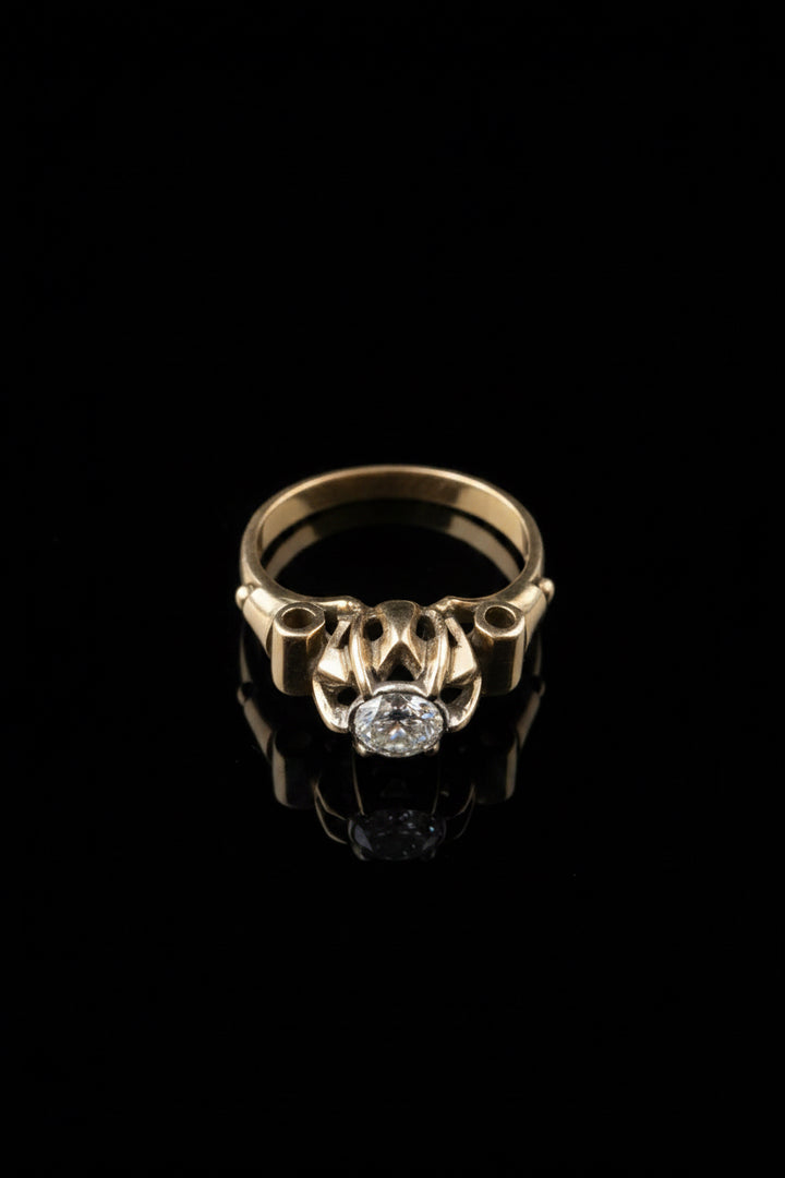 Solitario Anni '20 con Diamante Fancy