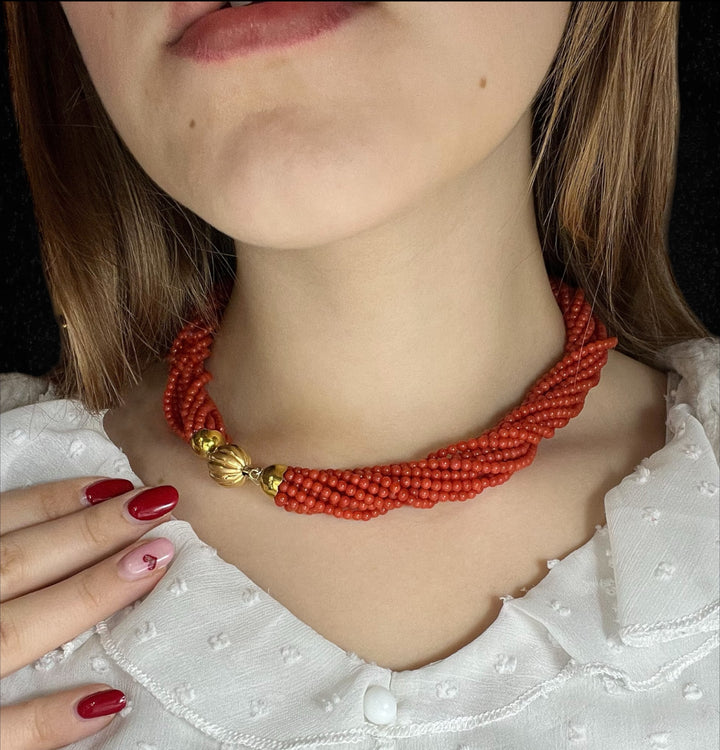 Collana in Corallo Multifilo