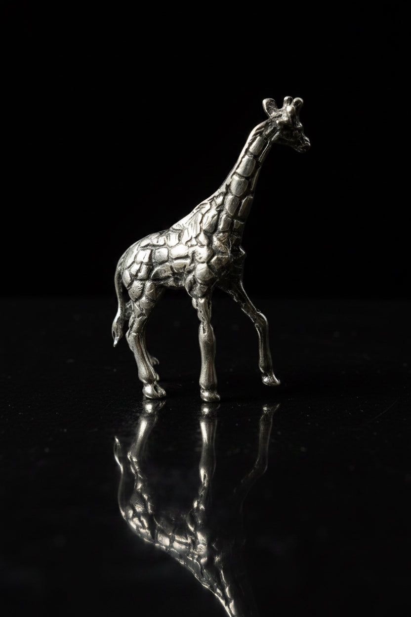 Giraffa in Argento 800 – Scultura Artigianale Italiana di Pregio
