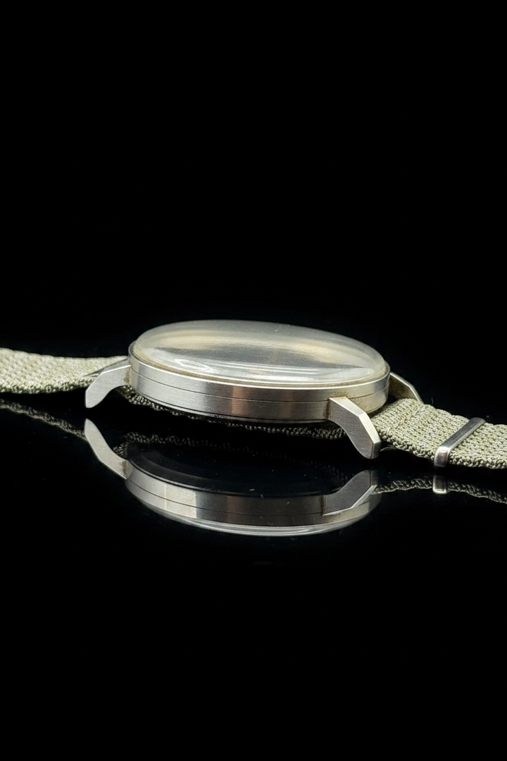 Longines anni ’30 – Acciaio, Carica Manuale