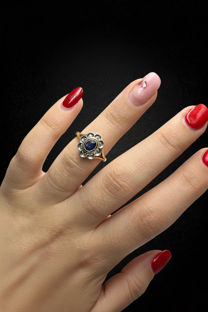 Anello a Margherita con Zaffiro, anni ‘30