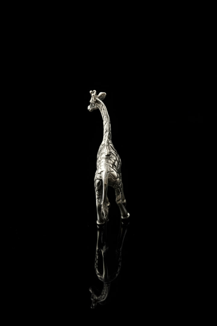 Giraffa in Argento 800 – Scultura Artigianale Italiana di Pregio