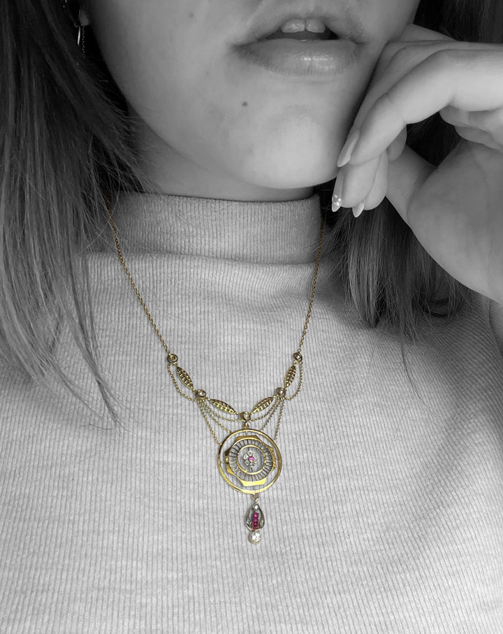Raro Collier in Stile Jugendstil