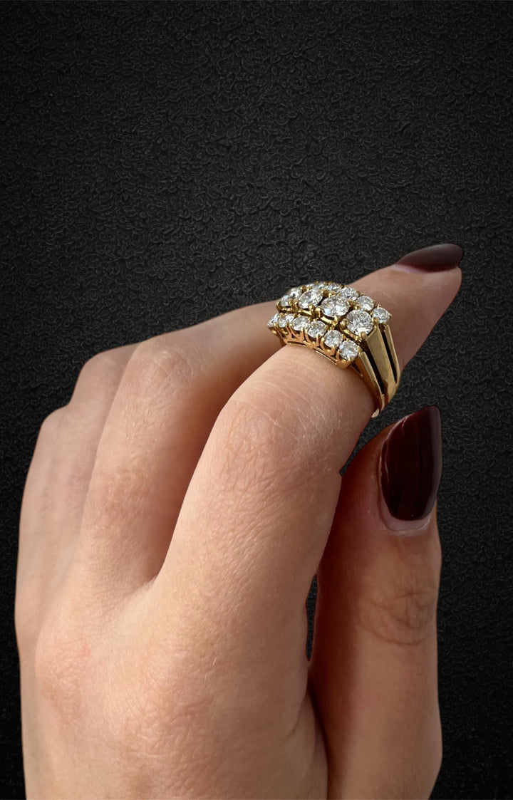 Fascione in Oro Giallo con Diamanti
