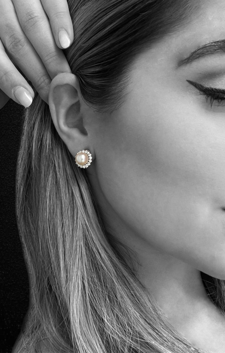 Orecchini con Perla Naturale e Diamanti
