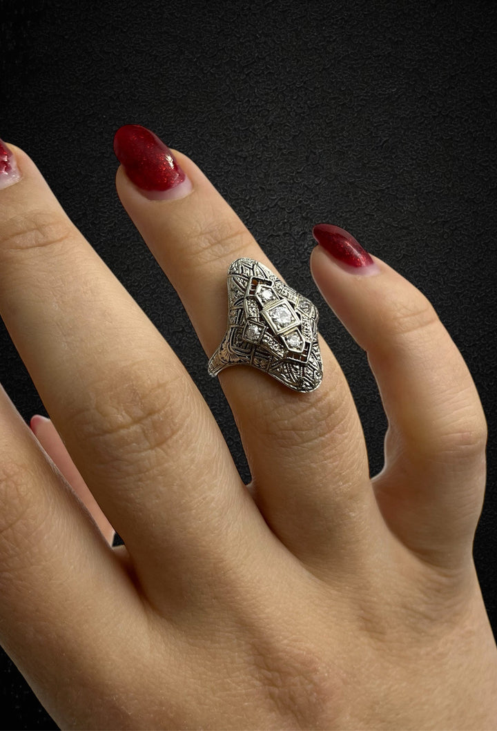 Raro Anello Francese Art Nouveau