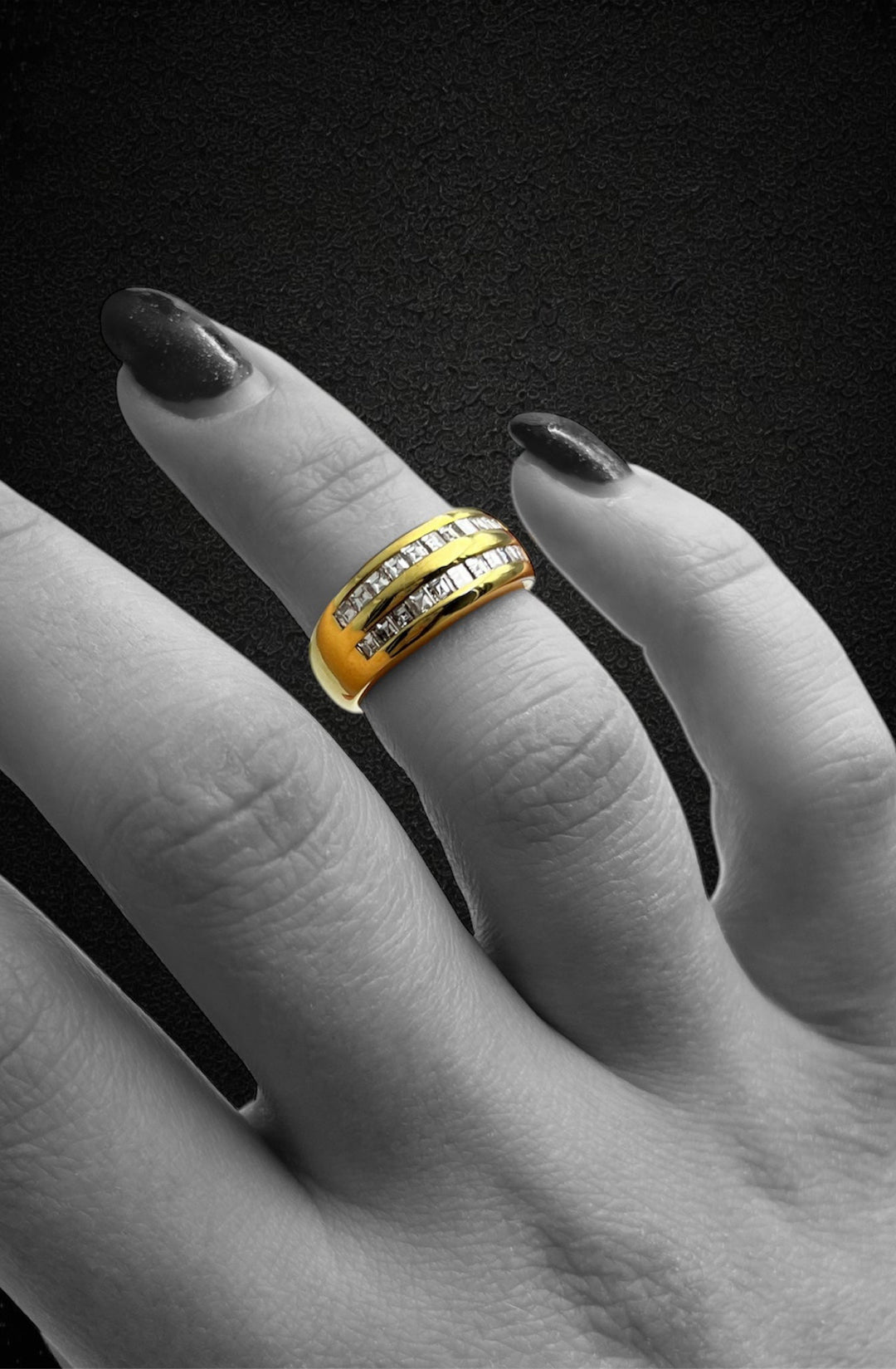 Anello a Doppio Binario con Diamanti