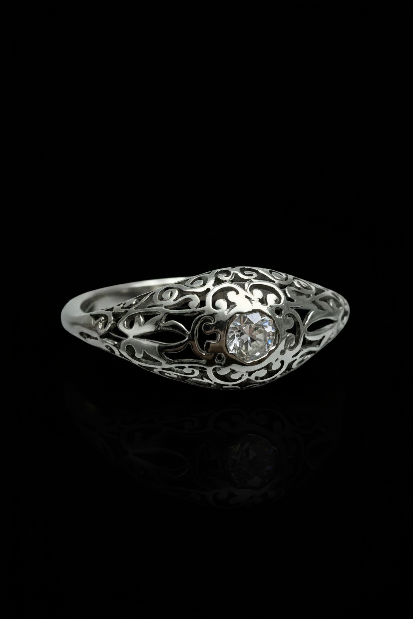 Anello Liberty con Trama Traforata