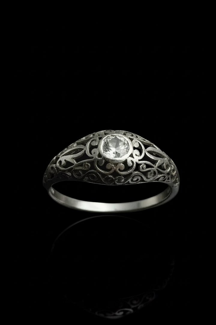 Anello Liberty con Trama Traforata