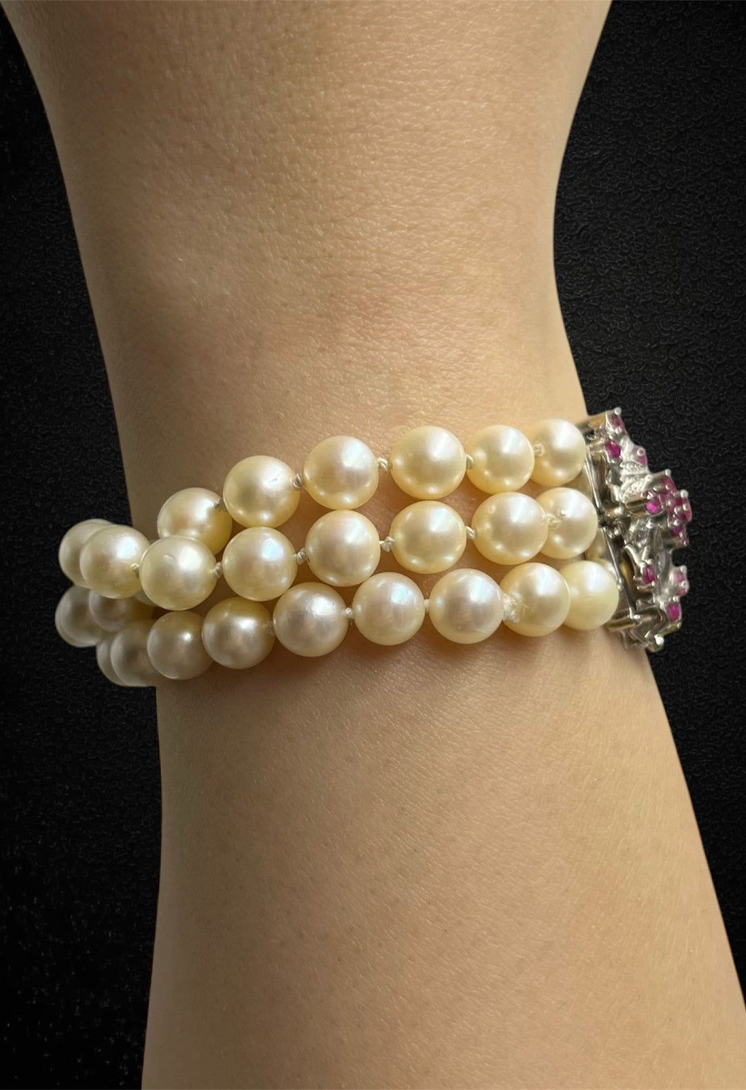 Bracciale Novecentesco a Tre Fili di Perle