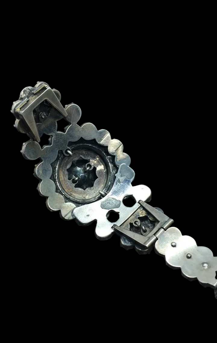 Bracciale Austroungarico con Granato Piropo