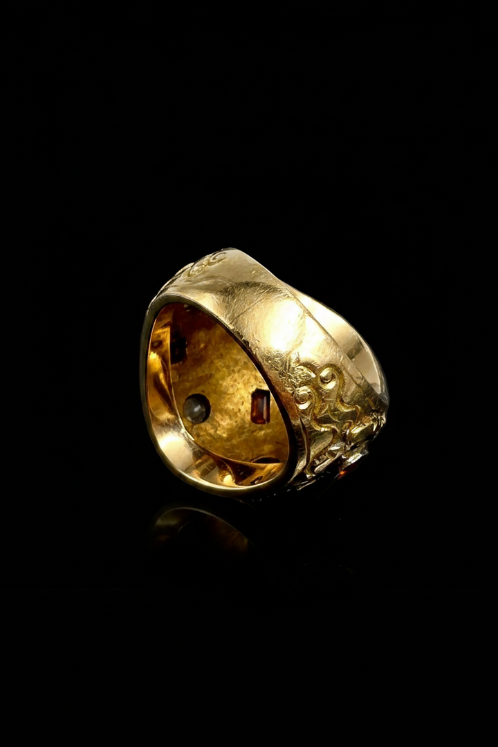 Anello bombato Italiano, firmato Cozzolino