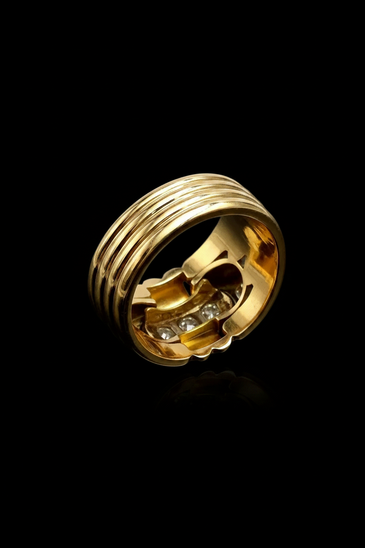 Anello a Fascia con Diamanti in Stile Art Déco