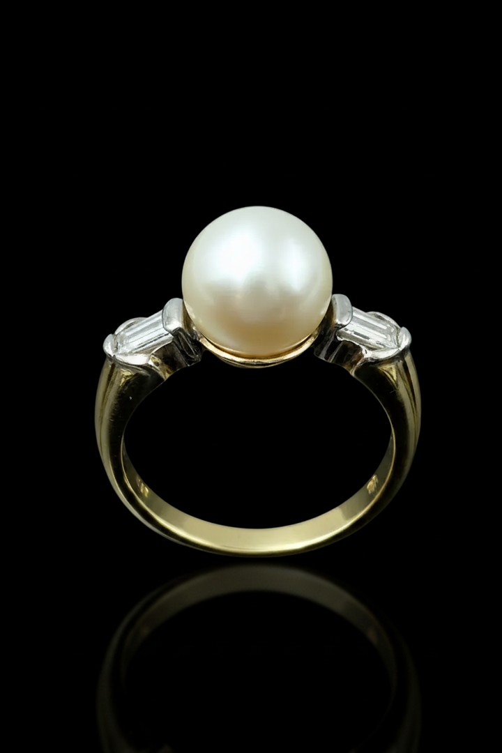 Anello con Perla e Diamanti
