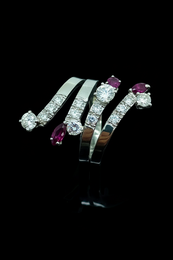 Anello a Serpente Stilizzato