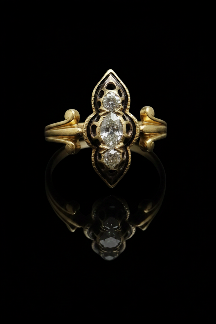 Anello Vittoriano con Smalti Neri e Diamanti