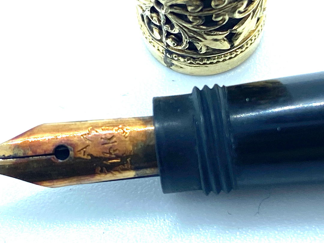 Spezial, penna stilografica in oro