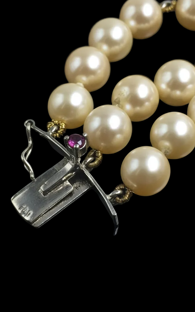 Bracciale Novecentesco a Tre Fili di Perle